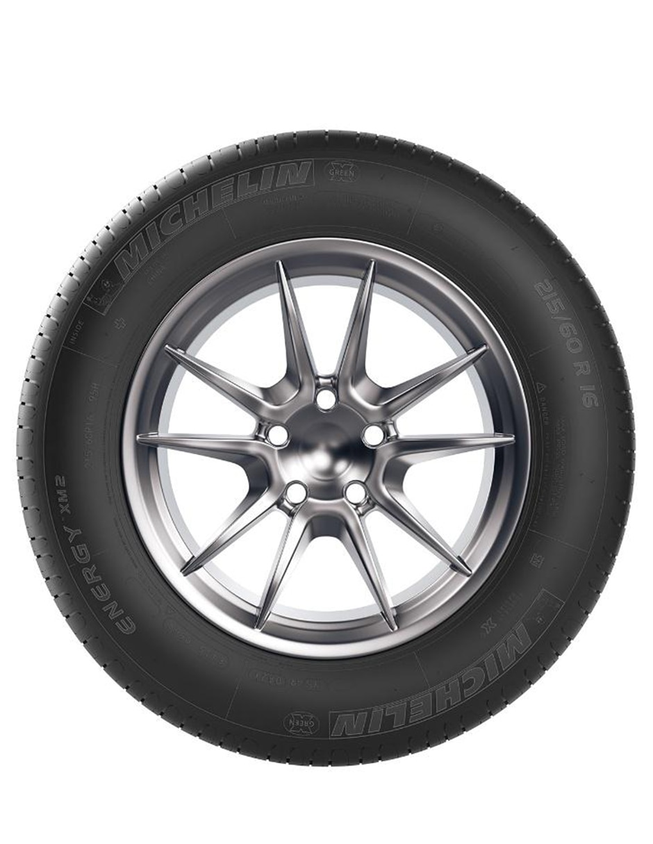 Llanta para auto Michelin Energy XM2+ 205 / 55 R16