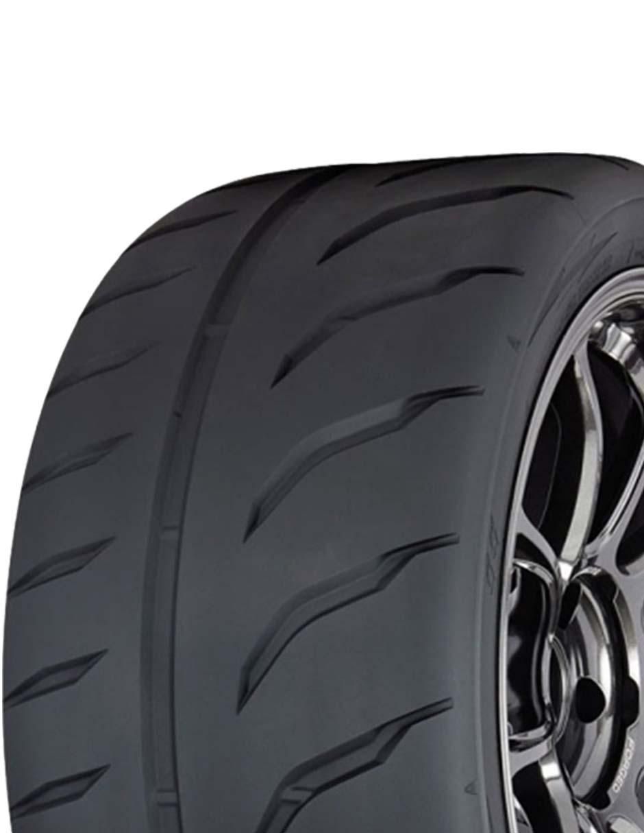 Llanta para auto Toyo Proxes R8R 305 / R20