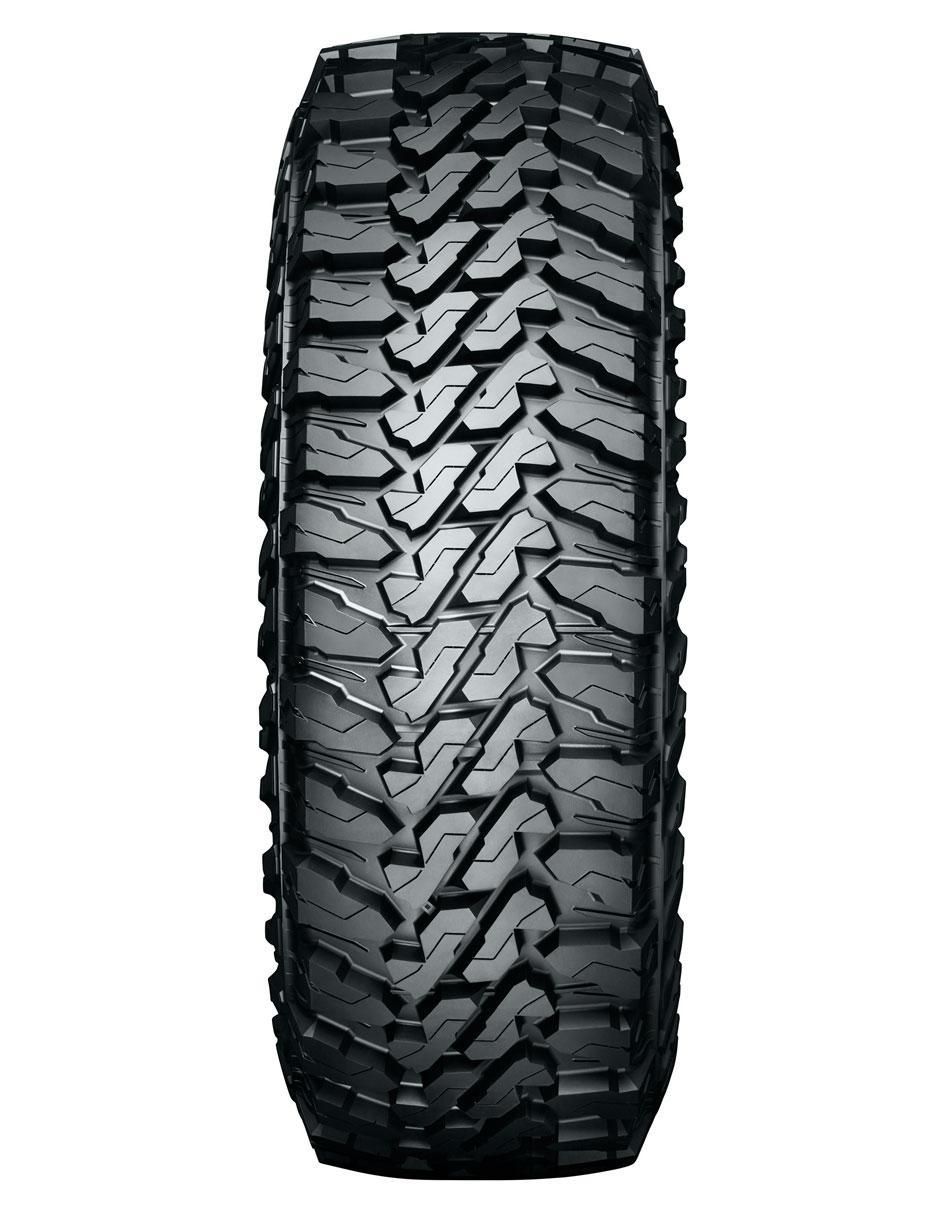 Llanta para auto Yokohama YK-110133321 235 / R17