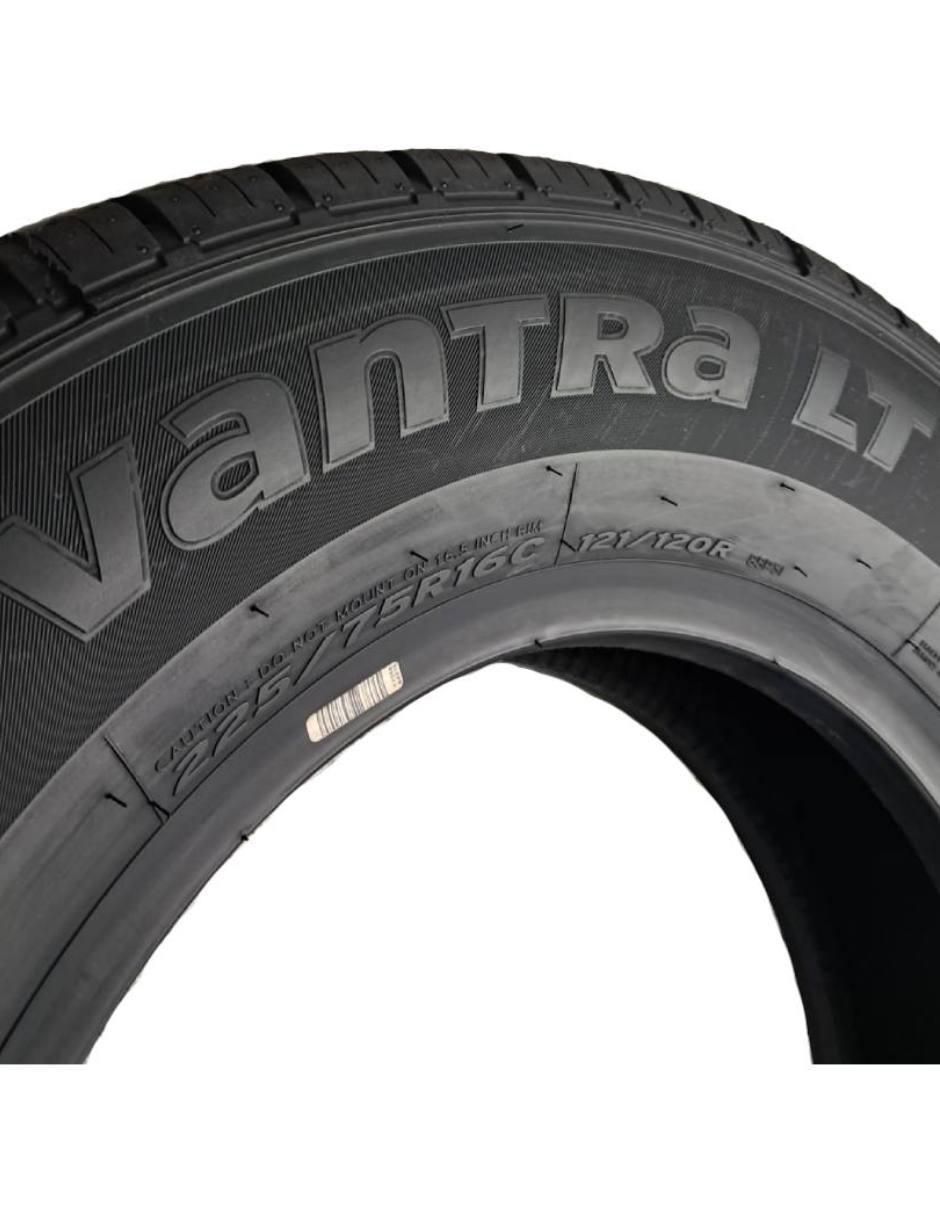 Llanta para auto Hankook Vantra 225/75 R16