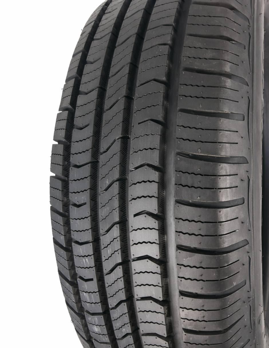 Set de llantas para auto Tour As 205/65 R16 Set de llantas para auto Tour As 205/65 R16
