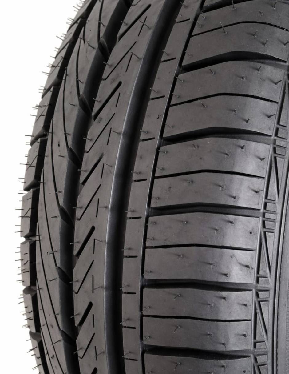 Set de llantas para auto dp-v1 185 / 60 r15 2